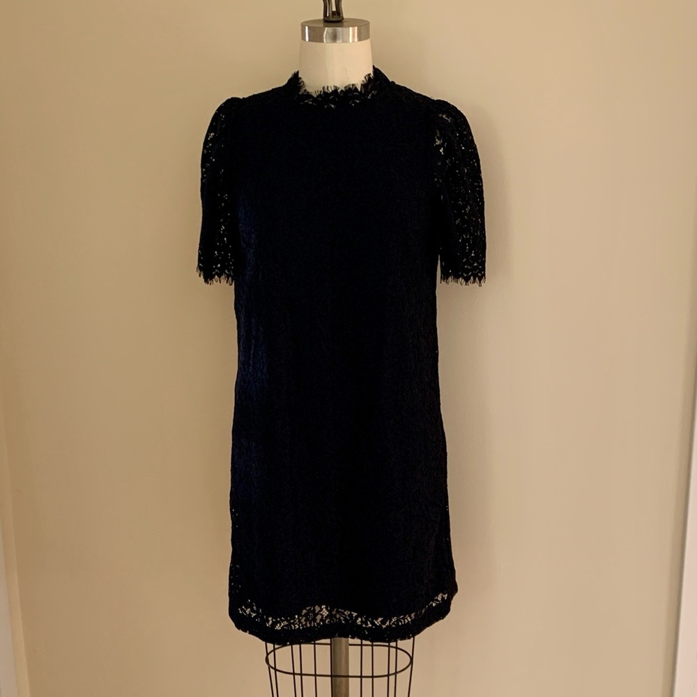 Gap Black Lace Mock Neck Short Sleeveless Mini Dress Size Small